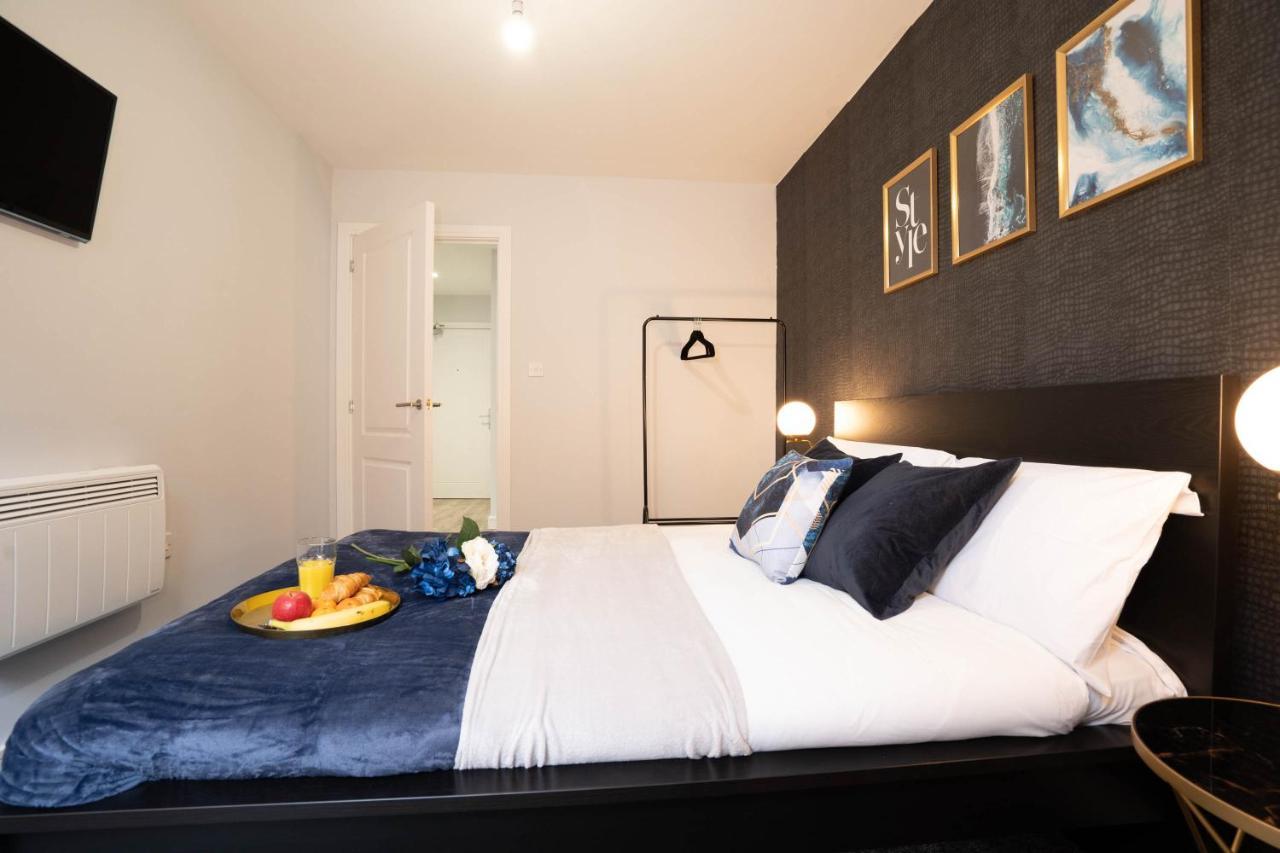 Deluxe Stay - Skyline Vistas & Top Amenities เบอร์มิงแฮม ภายนอก รูปภาพ